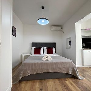 Opera Apartments - Choose Balkans
